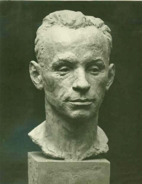 скульптурный портрет Дмитрия Прасолова